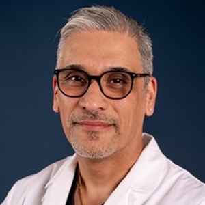 Dr. Miguel Angel Segovia