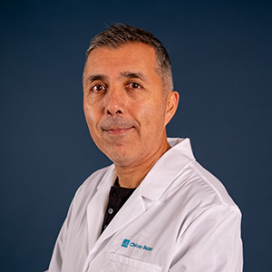 Dr. Cristian Murillo