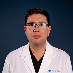 Dr(a) Alexander Gallegos Soto